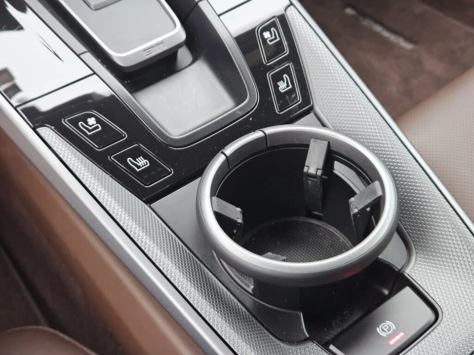 2026 Porsche 992 Carrera S - Image 21 of 31