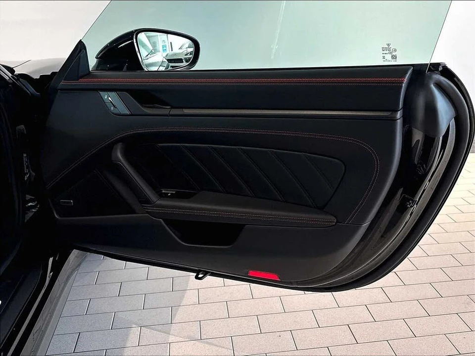 2026 Porsche 992 Carrera S - Image 24 of 31