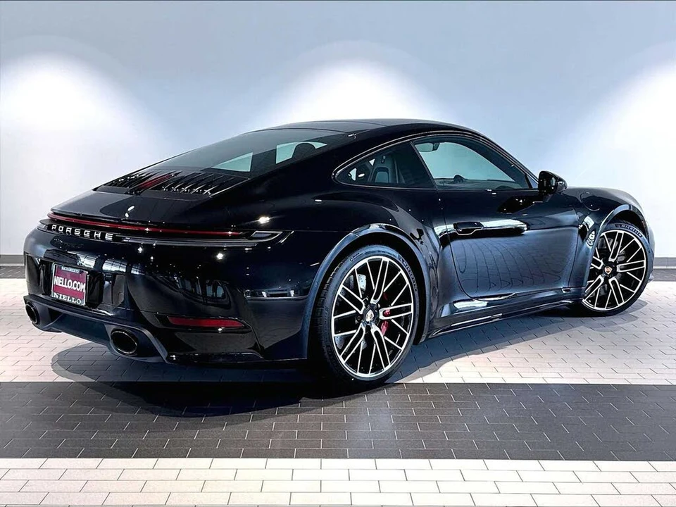 2026 Porsche 992 Carrera S - Image 7 of 31