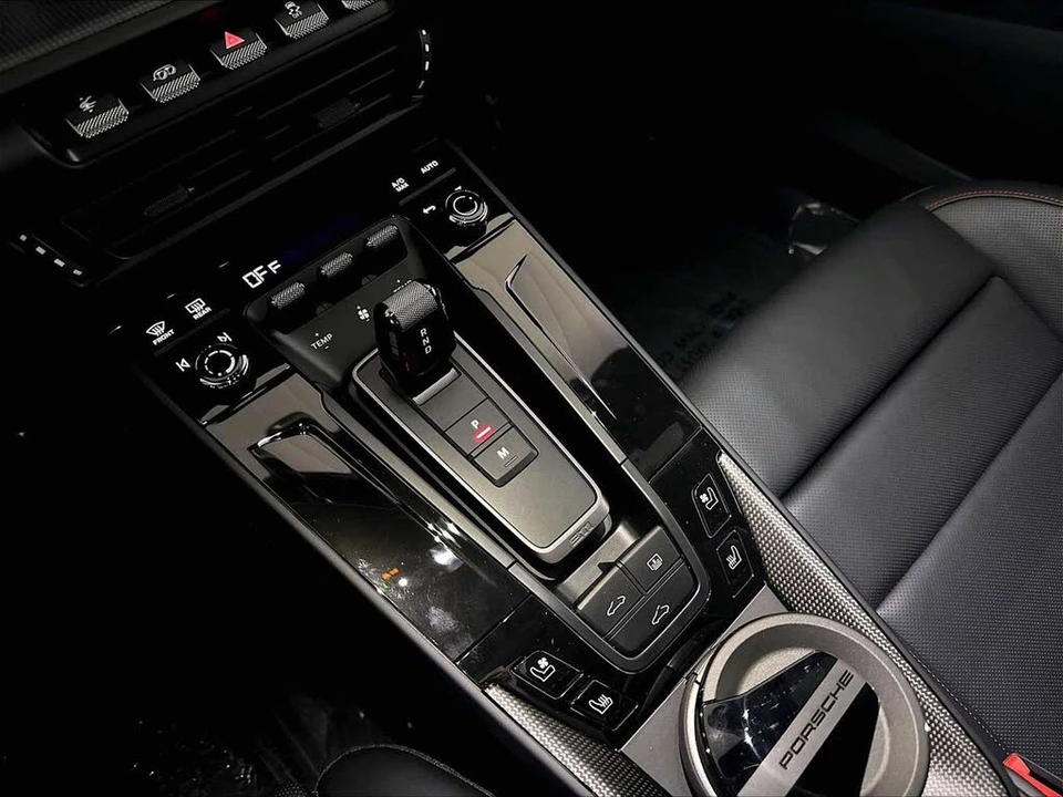 2026 Porsche 992 Carrera S - Image 17 of 31