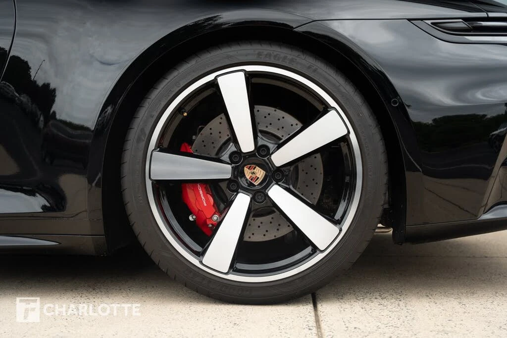 2026 Porsche 992 Carrera S - Image 11 of 31
