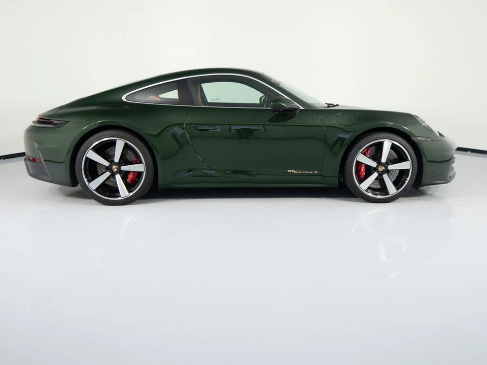 2026 Porsche 992 Carrera S - Image 11 of 31