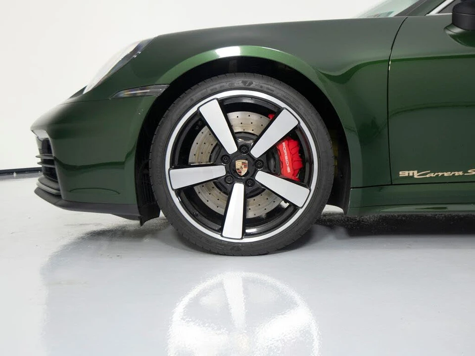 2026 Porsche 992 Carrera S - Image 14 of 31