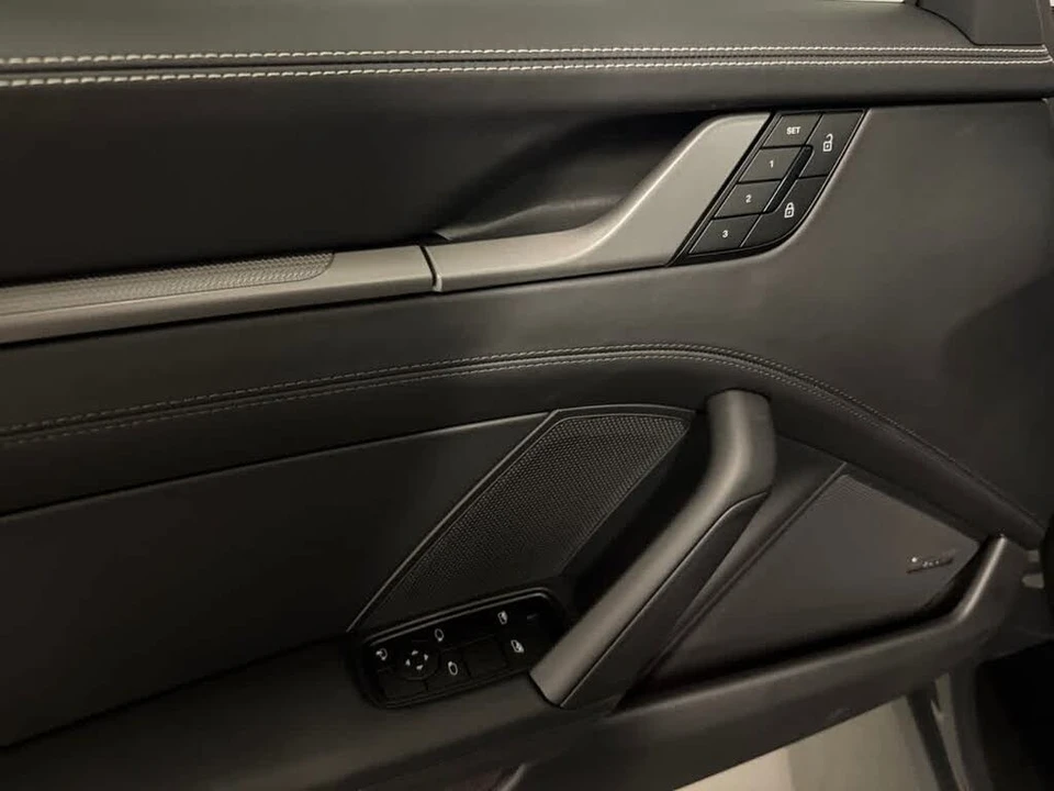 2026 Porsche 992 Carrera S - Image 16 of 31