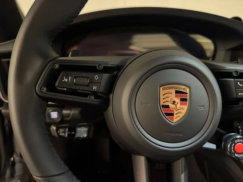 2026 Porsche 992 Carrera S - Image 27 of 31