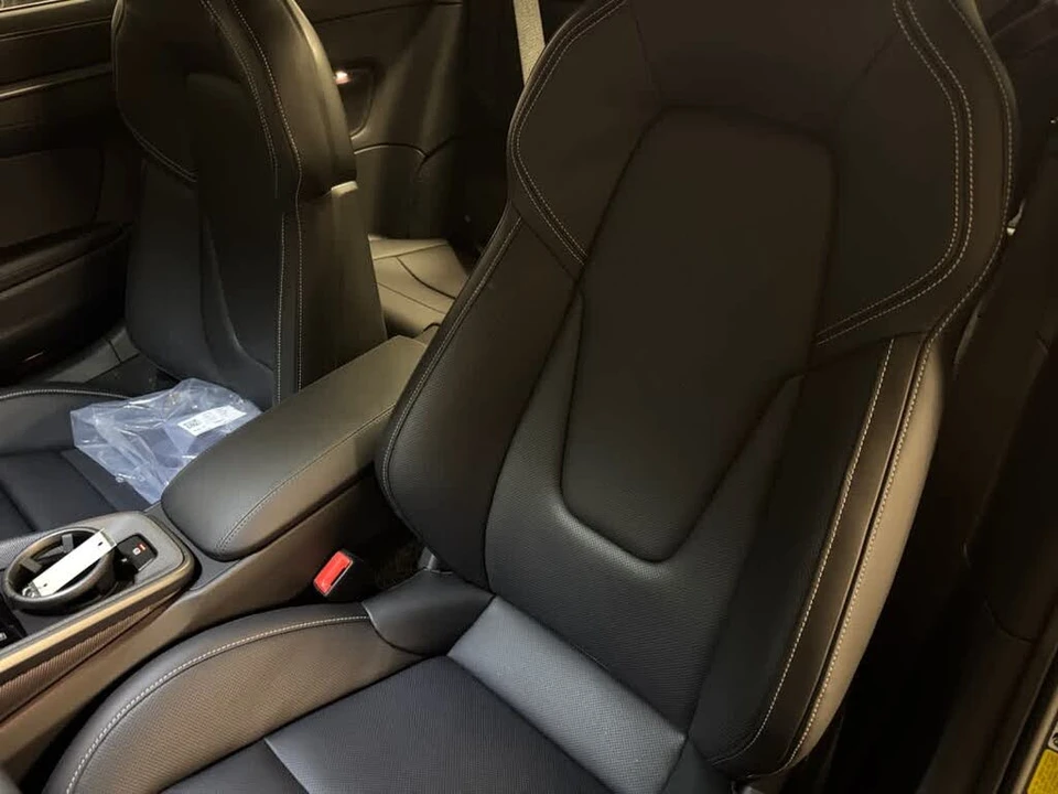 2026 Porsche 992 Carrera S - Image 17 of 31