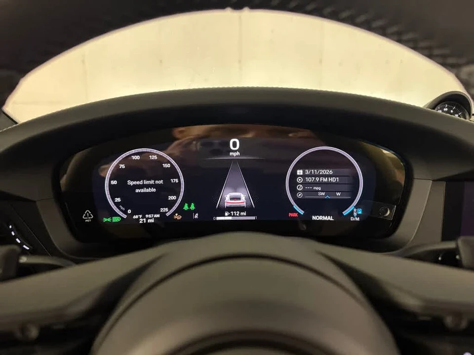 2026 Porsche 992 Carrera S - Image 18 of 31