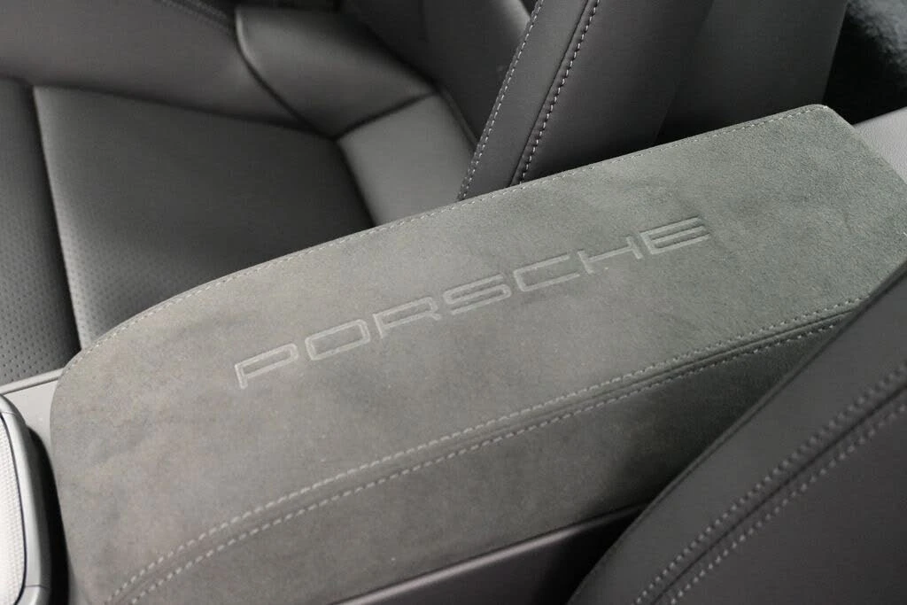 2026 Porsche 992 Carrera S - Image 23 of 31