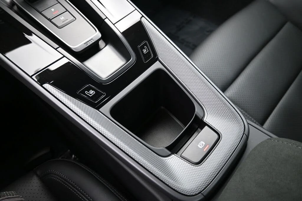 2026 Porsche 992 Carrera S - Image 12 of 31