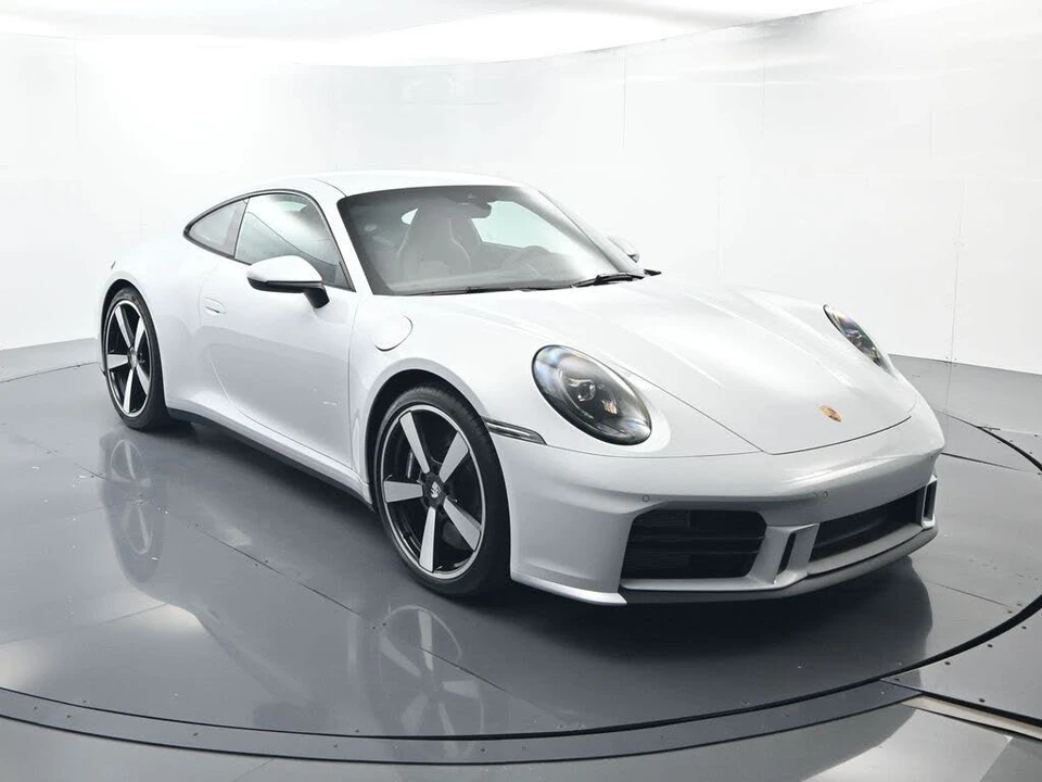 2026 Porsche 992 Carrera S - Image 17 of 31