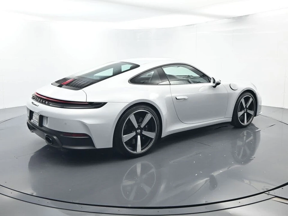 2026 Porsche 992 Carrera S - Image 15 of 31