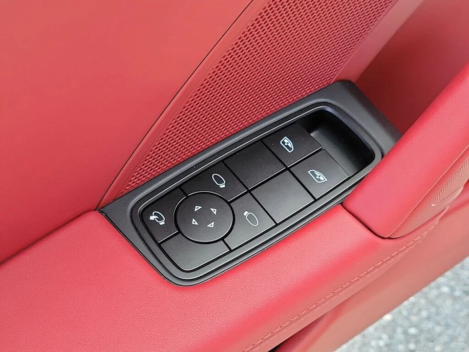 2026 Porsche 992 Carrera S - Image 26 of 31