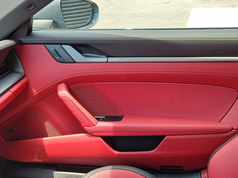2026 Porsche 992 Carrera S - Image 23 of 31