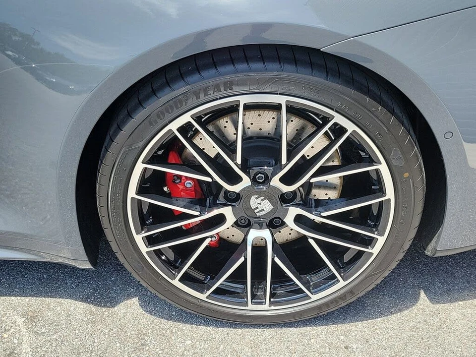 2026 Porsche 992 Carrera S - Image 11 of 31