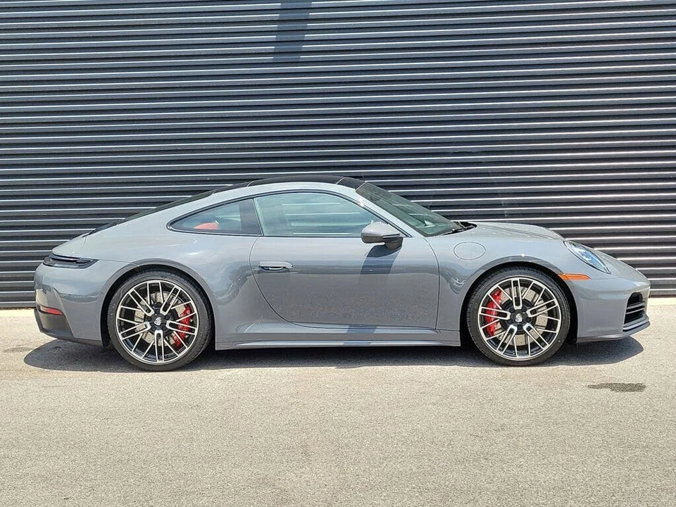 2026 Porsche 992 Carrera S - Image 8 of 31