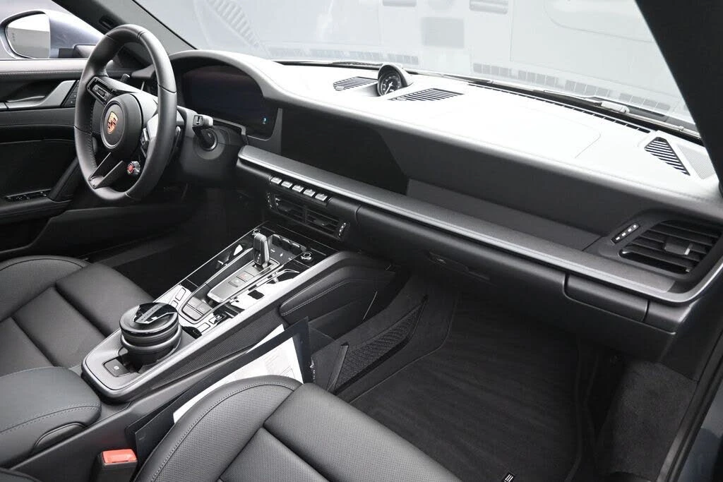 2026 Porsche 992 Carrera S - Image 24 of 31