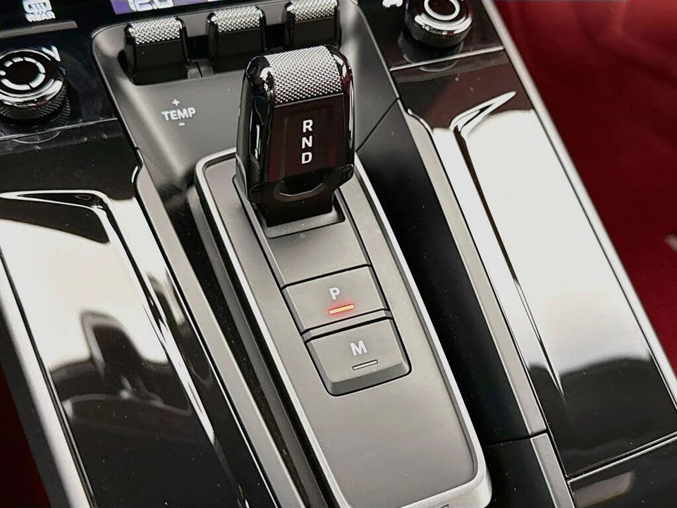 2026 Porsche 992 Carrera S - Image 20 of 31