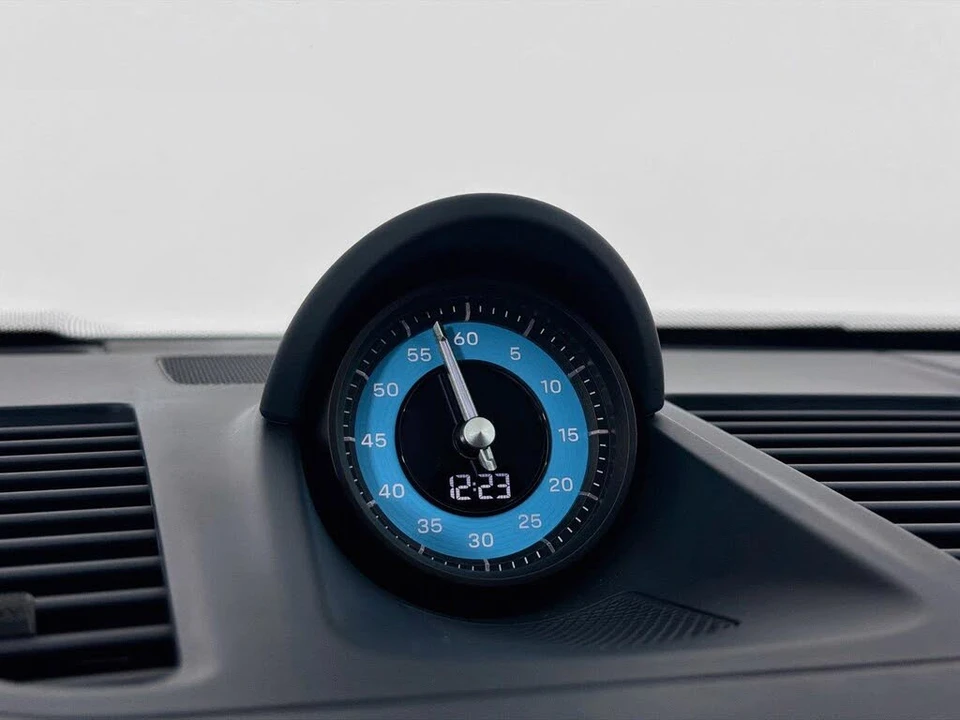 2026 Porsche 992 Carrera S - Image 18 of 31