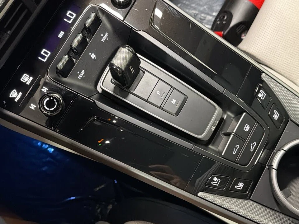 2026 Porsche 992 Carrera S - Image 26 of 31