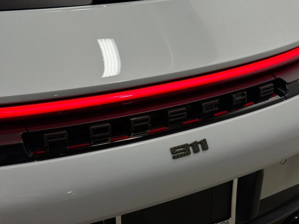 2026 Porsche 992 Carrera S - Image 12 of 31