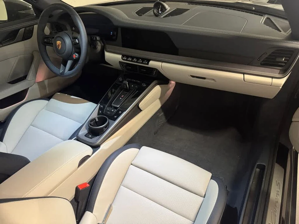2026 Porsche 992 Carrera S - Image 25 of 31