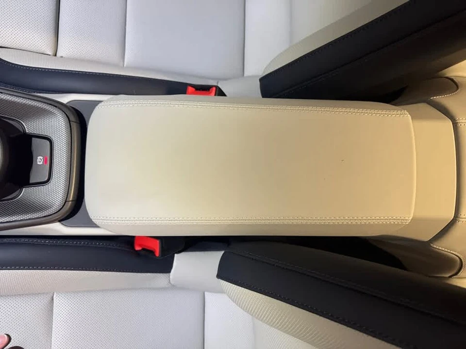 2026 Porsche 992 Carrera S - Image 23 of 31