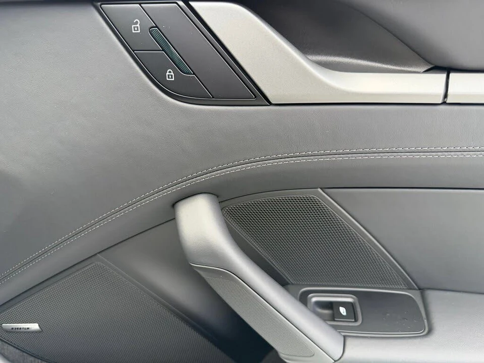 2026 Porsche 992 Carrera S - Image 18 of 30