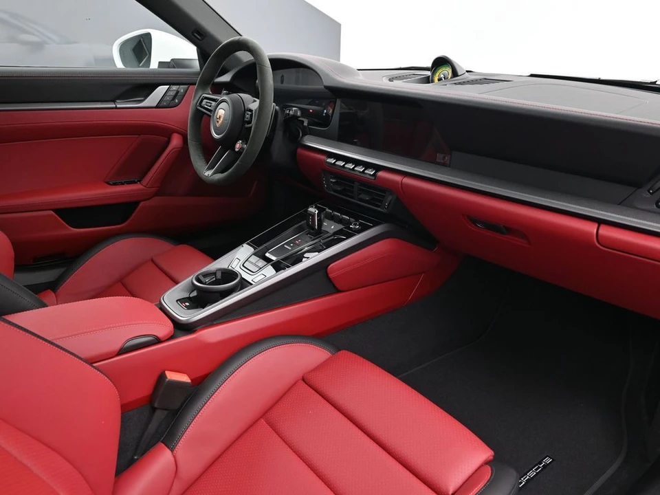 2026 Porsche 992 Carrera S - Image 12 of 31
