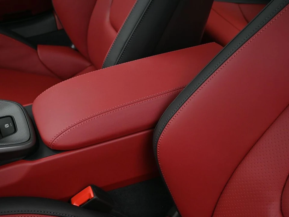2026 Porsche 992 Carrera S - Image 20 of 31