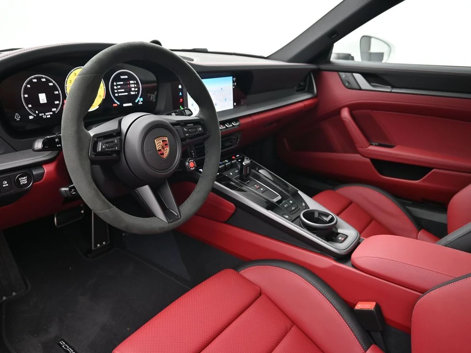 2026 Porsche 992 Carrera S - Image 4 of 31