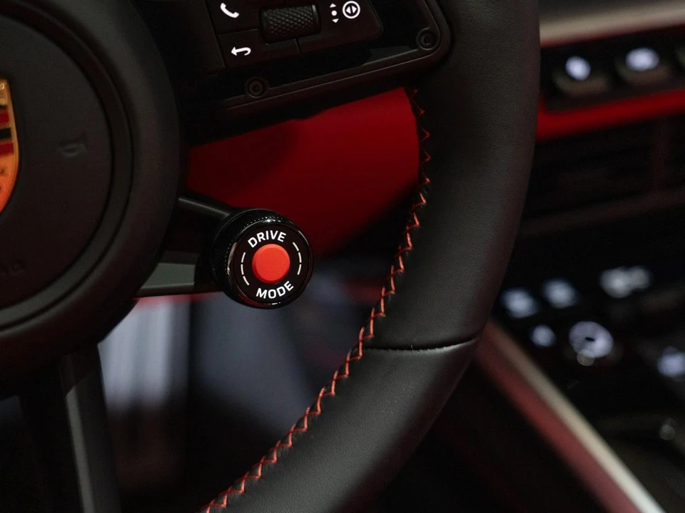 2026 Porsche 992 Carrera S - Image 24 of 27