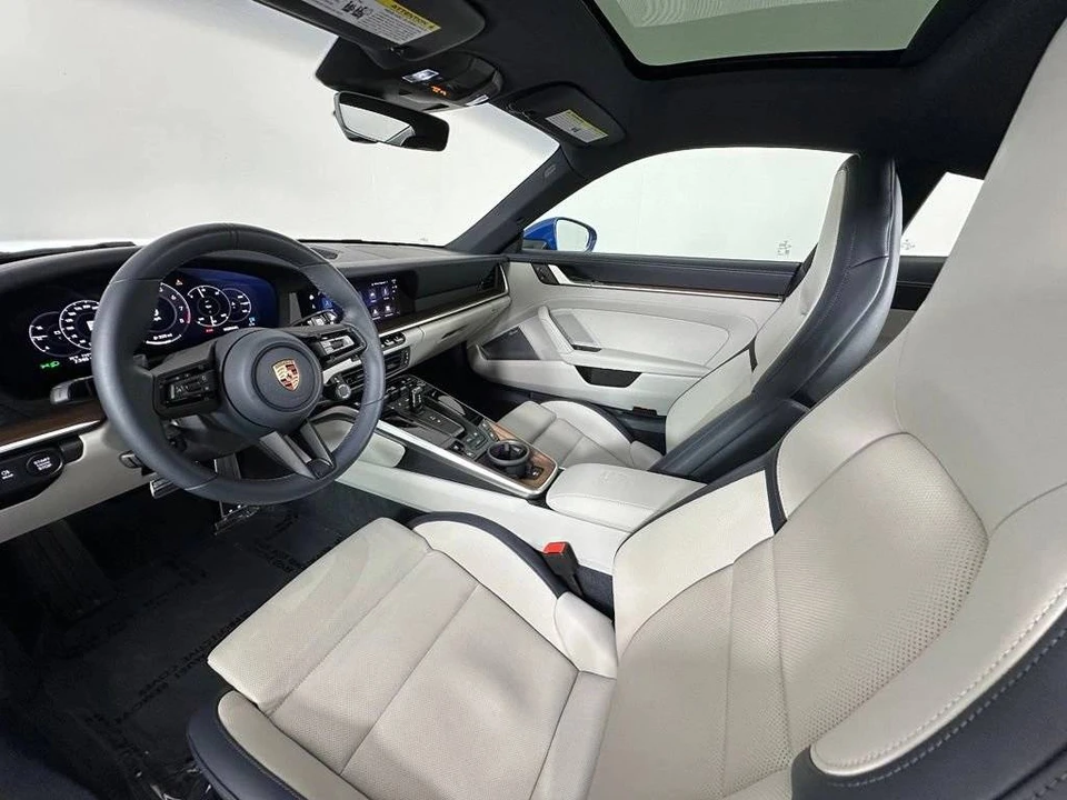 2026 Porsche 992 Carrera S - Image 4 of 5