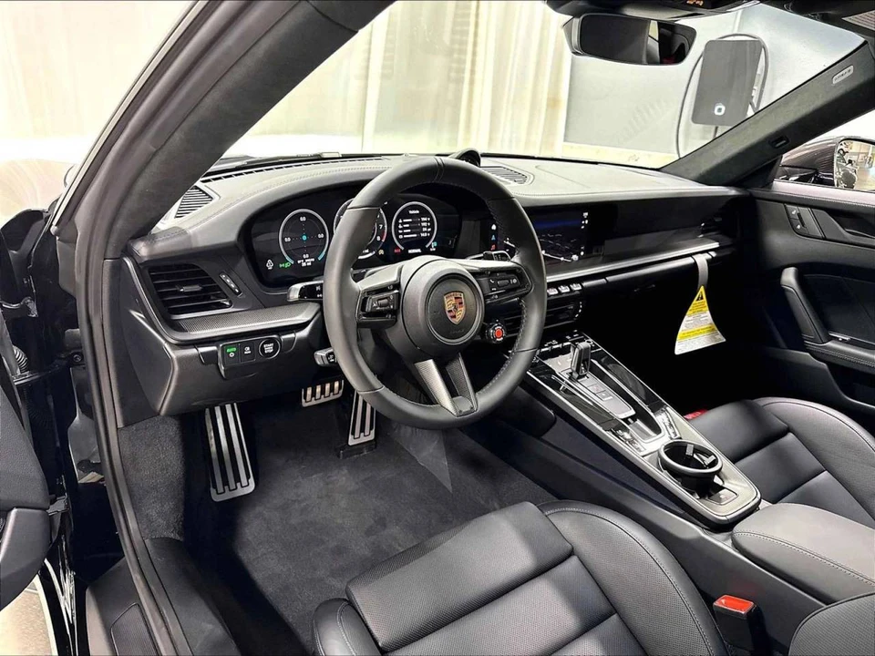 2026 Porsche 992 Carrera S - Image 4 of 5
