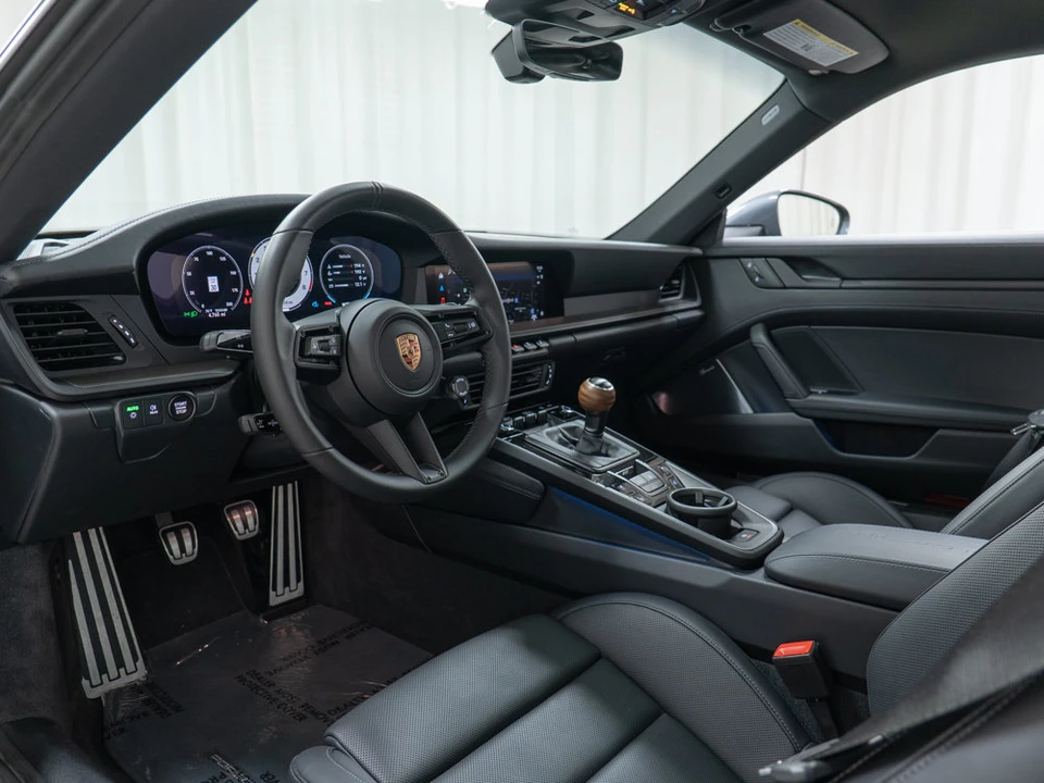 2026 Porsche 992 Carrera T - Image 4 of 31