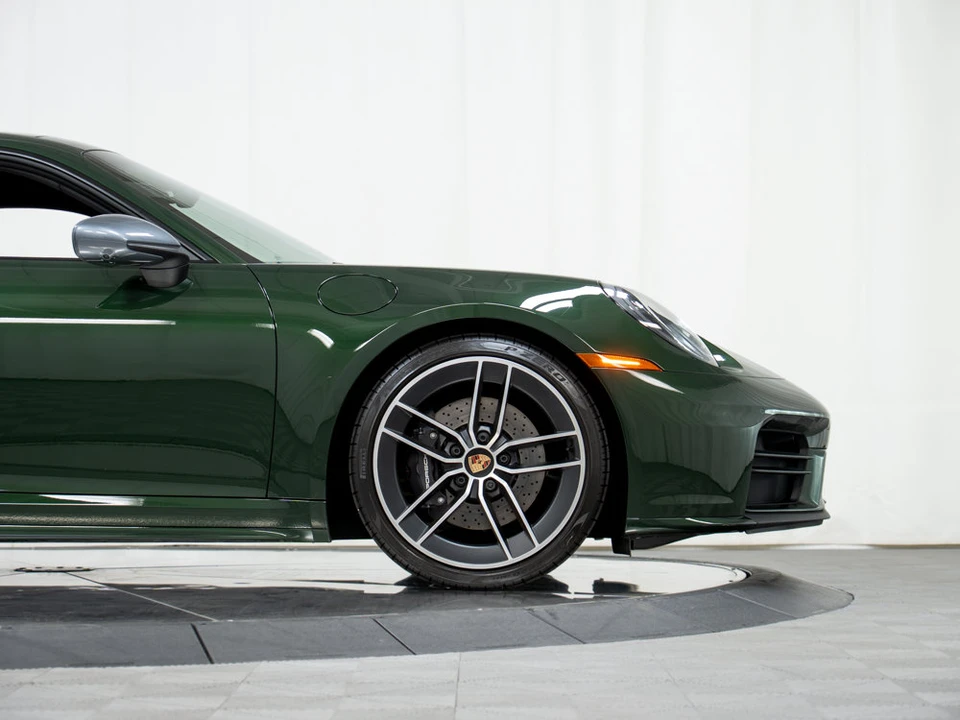2026 Porsche 992 Carrera T - Image 11 of 31