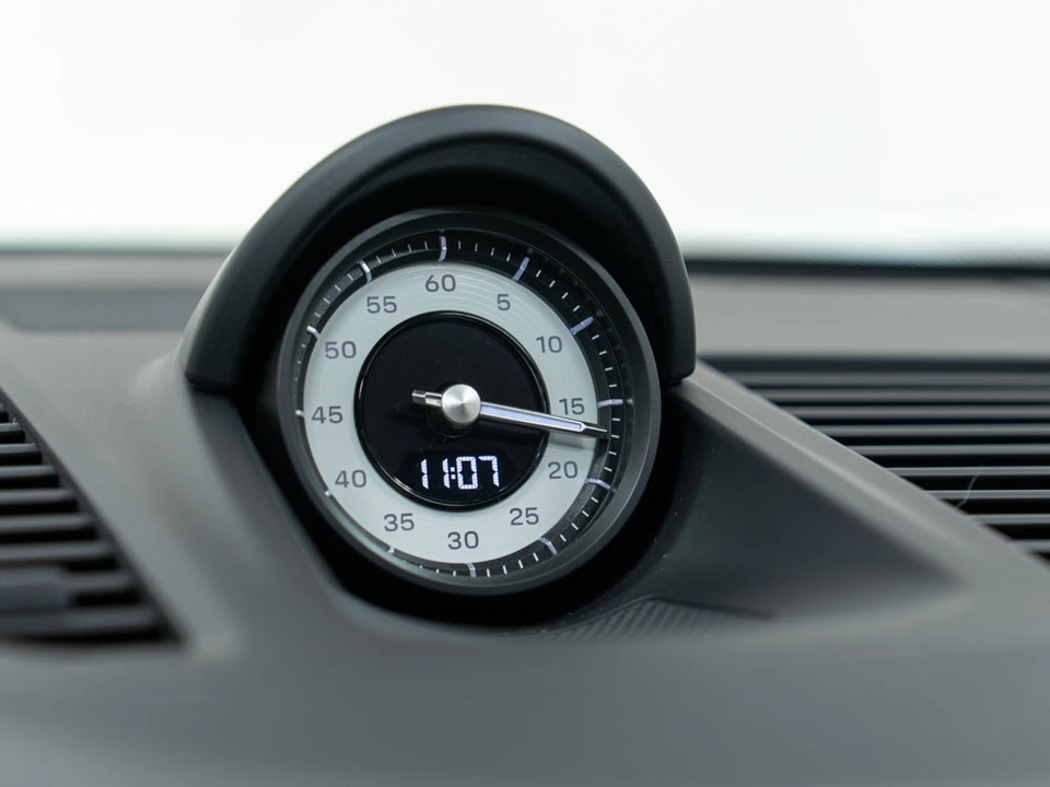 2026 Porsche 992 Carrera T - Image 24 of 31