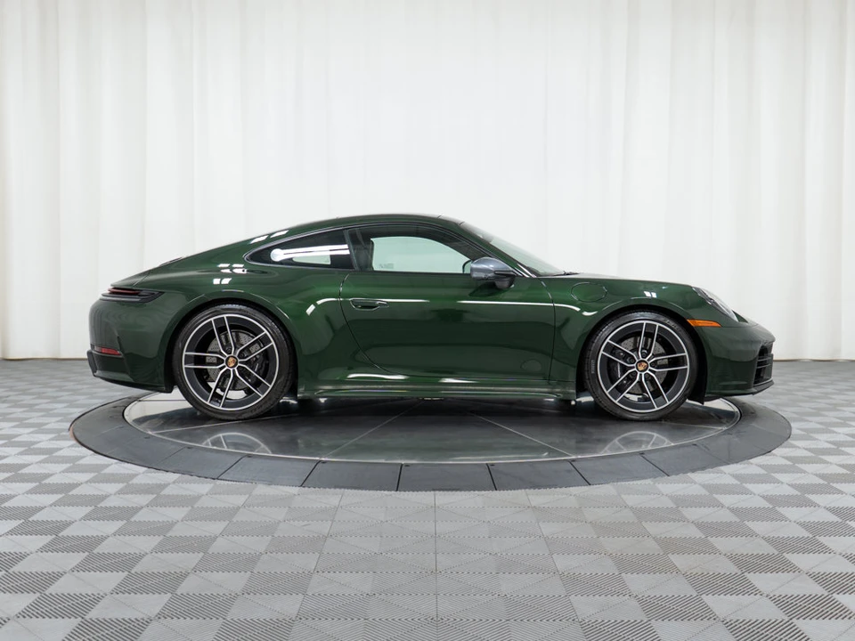 2026 Porsche 992 Carrera T - Image 8 of 31