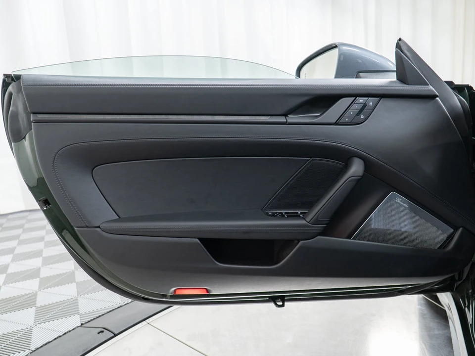 2026 Porsche 992 Carrera T - Image 14 of 31