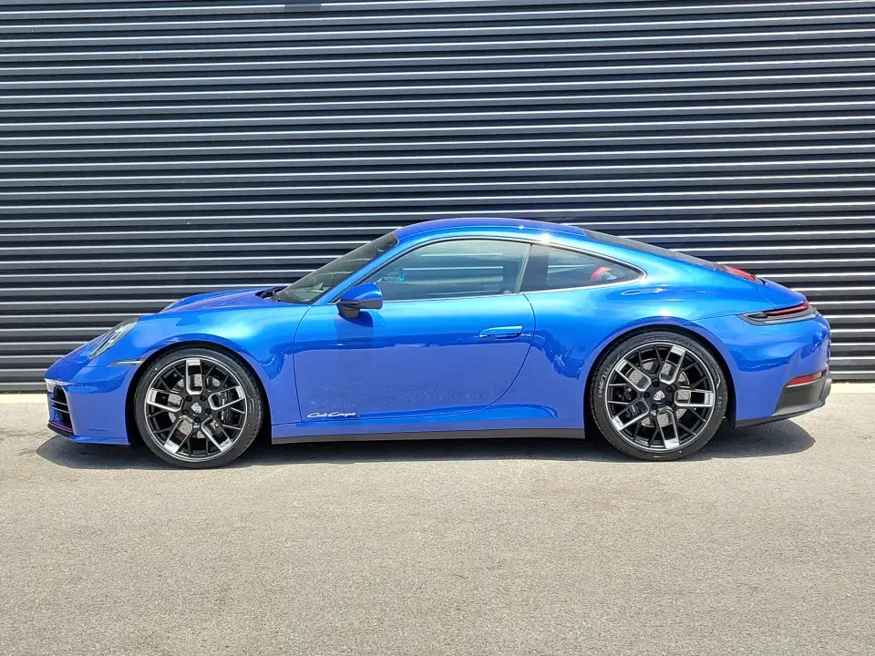 2026 Porsche 992 Carrera T - Image 15 of 31