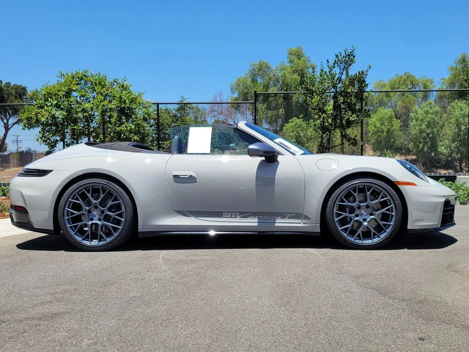 2026 Porsche 992 Carrera T - Image 8 of 31