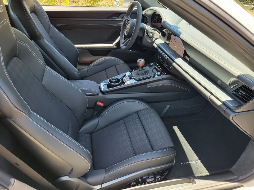 2026 Porsche 992 Carrera T - Image 26 of 31