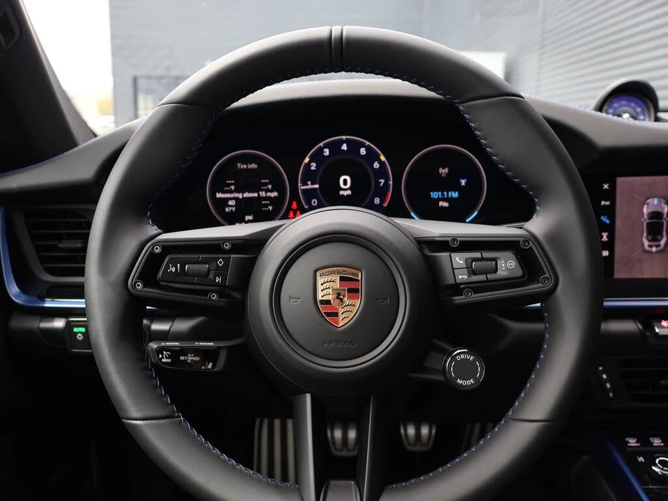 2026 Porsche 992 Carrera T - Image 16 of 31