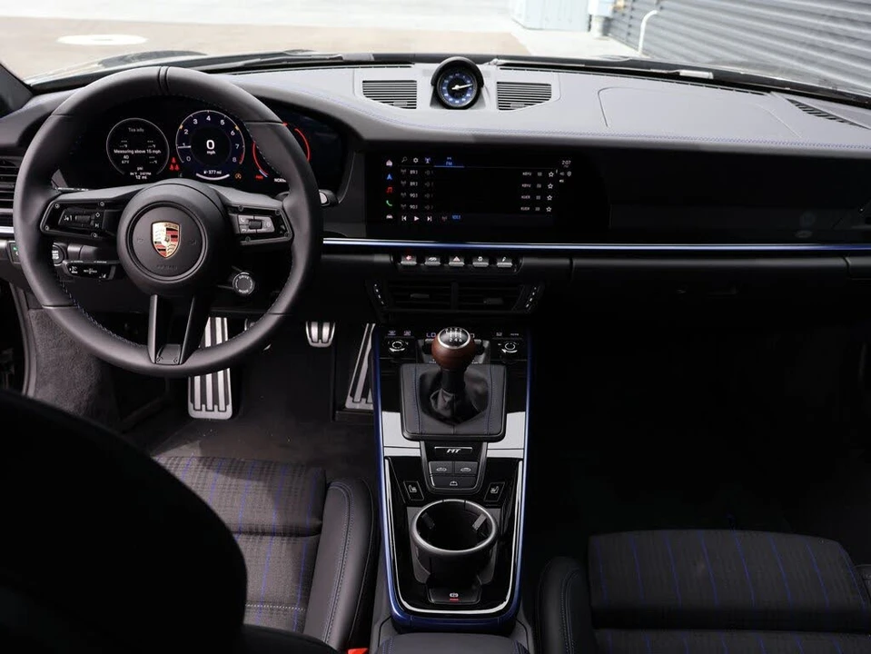 2026 Porsche 992 Carrera T - Image 28 of 31