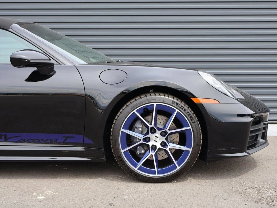 2026 Porsche 992 Carrera T - Image 11 of 31