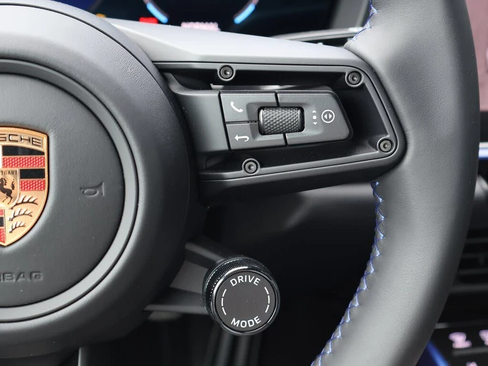 2026 Porsche 992 Carrera T - Image 18 of 31