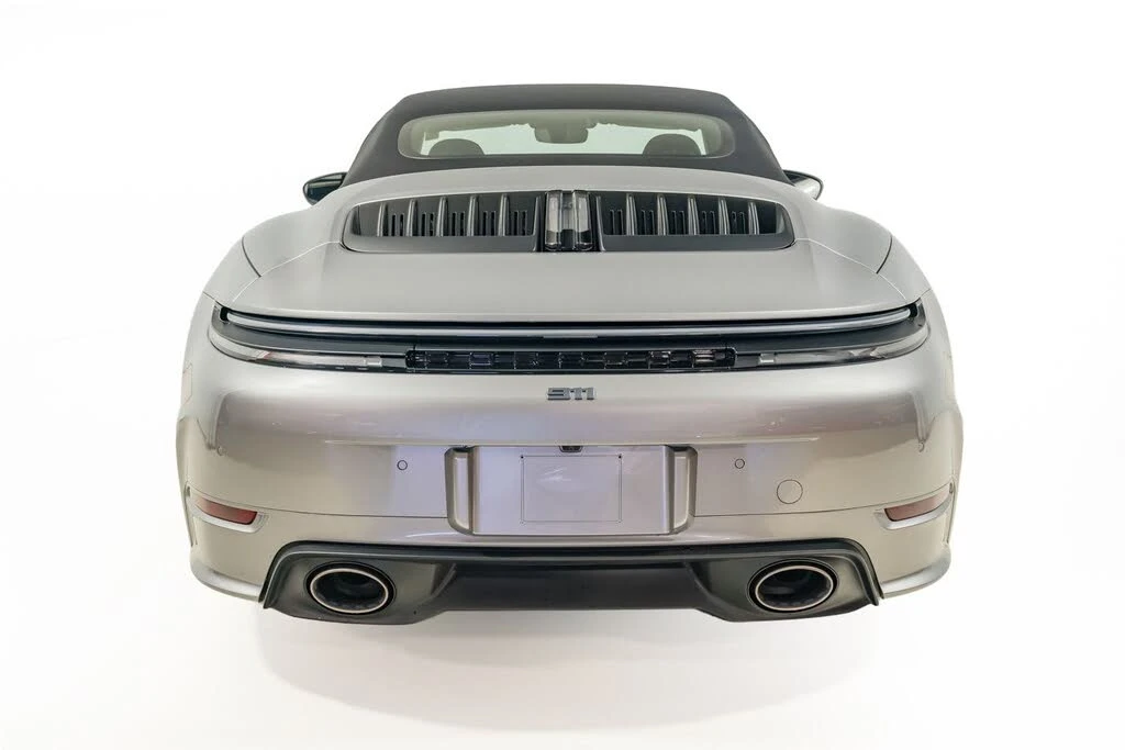 2026 Porsche 992 Carrera T - Image 8 of 31