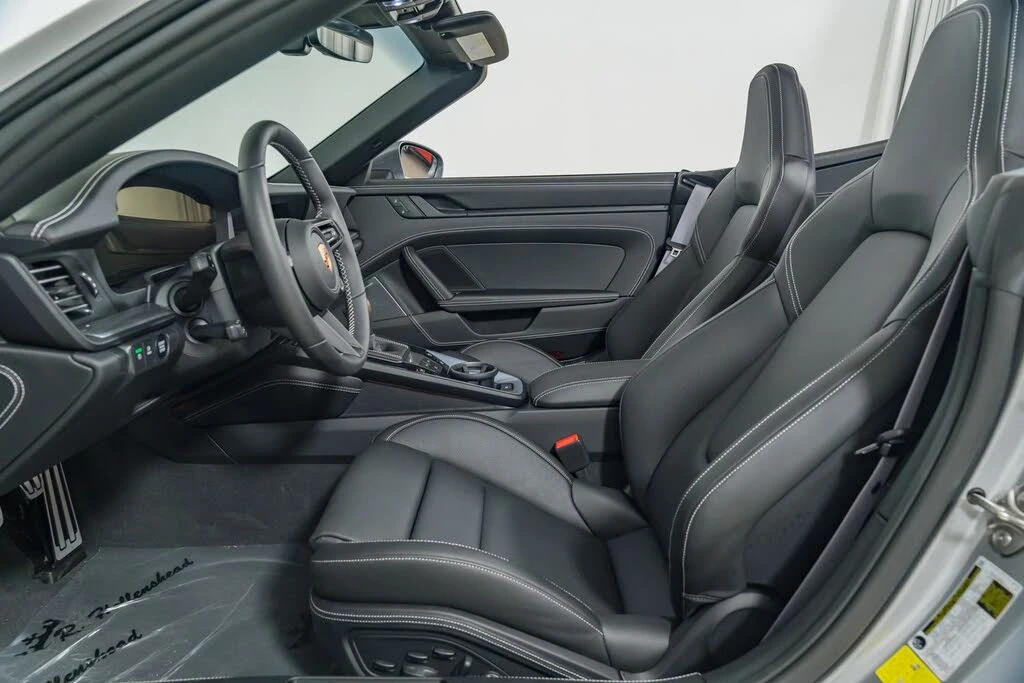 2026 Porsche 992 Carrera T - Image 27 of 31