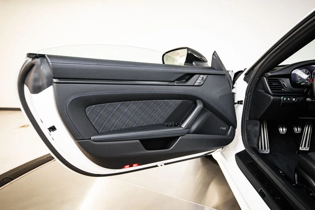2026 Porsche 992 Carrera T - Image 22 of 27