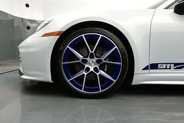 2026 Porsche 992 Carrera T - Image 6 of 30