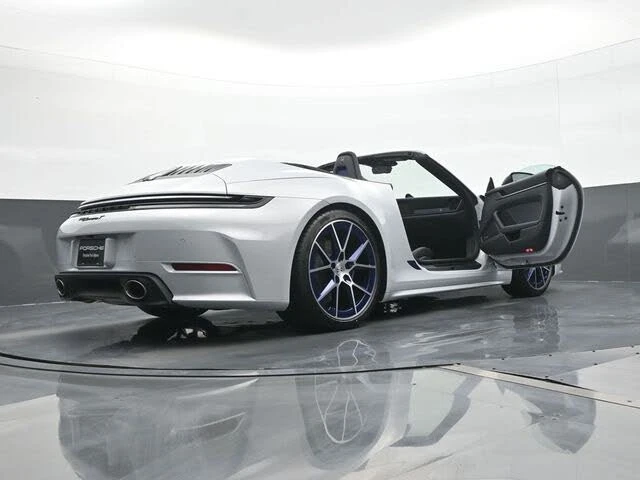 2026 Porsche 992 Carrera T - Image 23 of 30